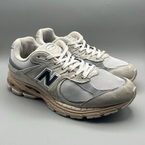New Balance 2002R Gray Tan Suede Y2K Running Shoes - Men's Size 10 USED